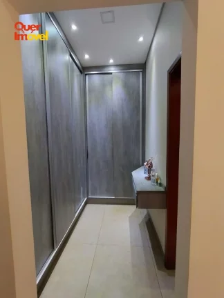 Imagem Imperdível oportunidade! Casa à venda em Bonfim Paulista-SP, bairro Santa Cecília. 3 quartos, 1 suíte, 2 salas, 3 banheiros, 2 vagas de garagem. 146m².
