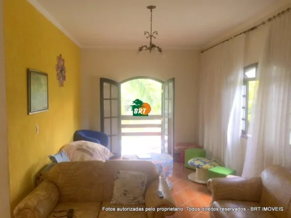 Imagem Casa em Condomínio para Venda em Mairinque, Zona Rural, 5 dormitórios, 2 suítes, 2 banheiros, 8 vagas