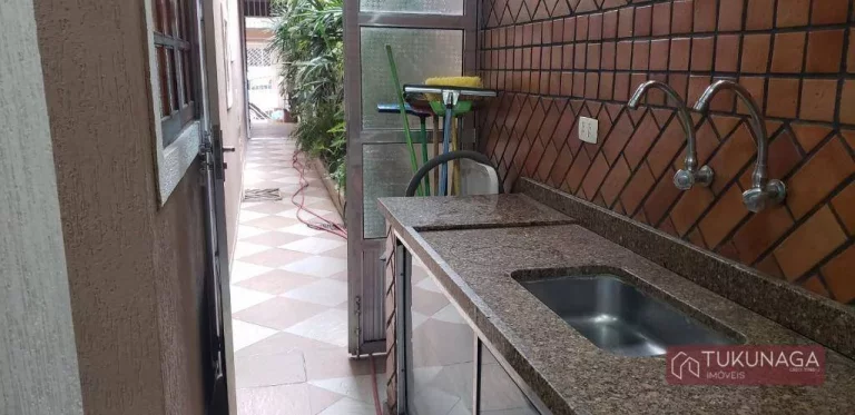 Imagem Sobrado com 4 dormitórios à venda, 200 m² por R$ 840.000,00 - Vila São Judas Tadeu - Guarulhos/SP
