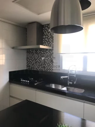 Imagem Apartamento duplex- andar alto - piso superior com 03 suítes, closet, varanda na suíte master e sa...