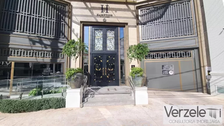 Imagem Cobertura para Venda em Balneário Camboriú / SC no bairro Centro