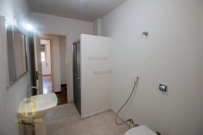 Imagem Apartamento de 153 m² na Av. São Gabriel: Oportunidade Única para Reforma no Itaim Bibi