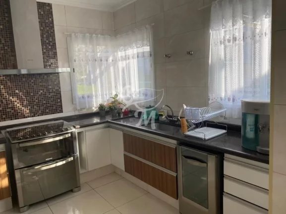 Imagem Excelente Casa em Condomínio!