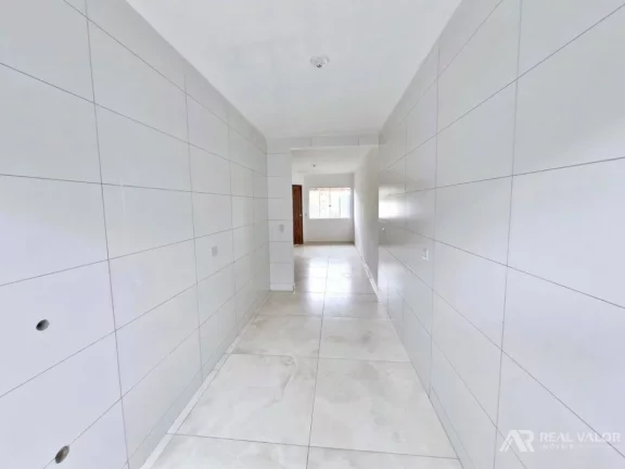 Imagem Casa Modernizada de 03 Dormitórios para Locação no Bairro Gralha Azul em Fazenda Rio Grande