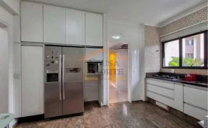 Imagem Apartamento 4 dormitórios, sendo 3 suítes, 1 delas master com closet, sala 3 ambientes, sacada gou...