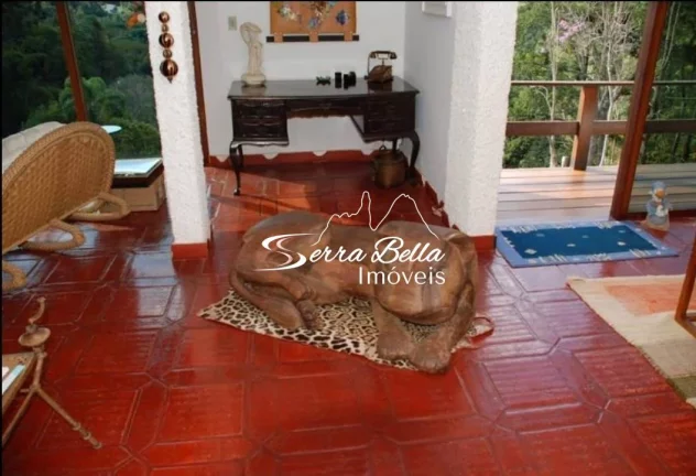 Imagem Casa com 6 dormitórios à venda, 374 m² por R$ 1.586.000,00 - Golfe - Teresópolis/RJ