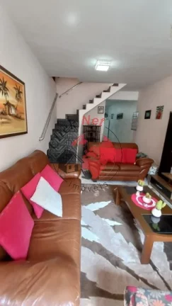Imagem Sobrado à Venda com 2 suítes no bairro Alvarenga São Bernardo do Campo