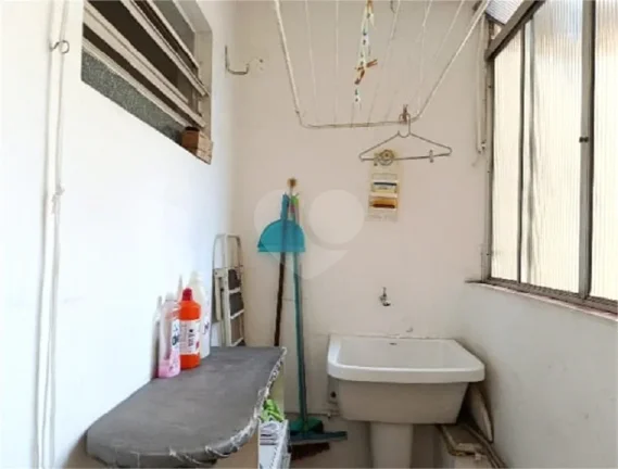 Imagem Apartamento à venda com 1 quarto no condomínio Edifício Samoy, São Paulo - SP