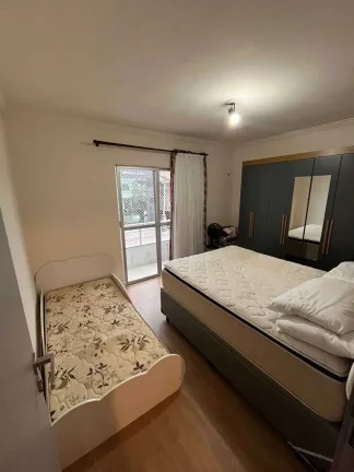 Imagem Apartamento semi mobiliado de 2 dormitórios e 1 vaga de garagem na Vila Real em Balneário Camboriú