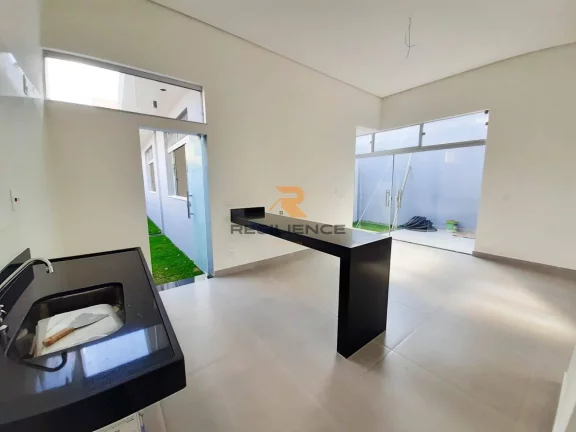 Imagem Casa com 03 quartos sendo 01 suíte em condomínio !!