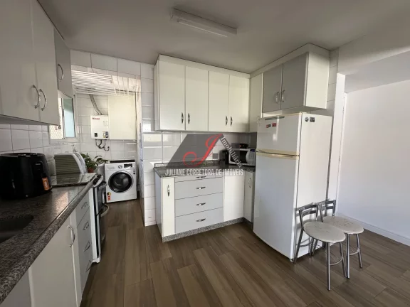 Imagem Apartamento à venda Residencial Gralha Azul, bairro Campo Comprido em Curitiba/PR.