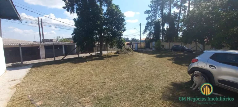 Imagem Terreno amplo em bairro residencial e zona mista São Roque