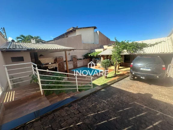 Imagem Casa com 3 dormitórios à venda, 265 m² por R$ 700.000,00 - Village Imperial - Itumbiara/GO