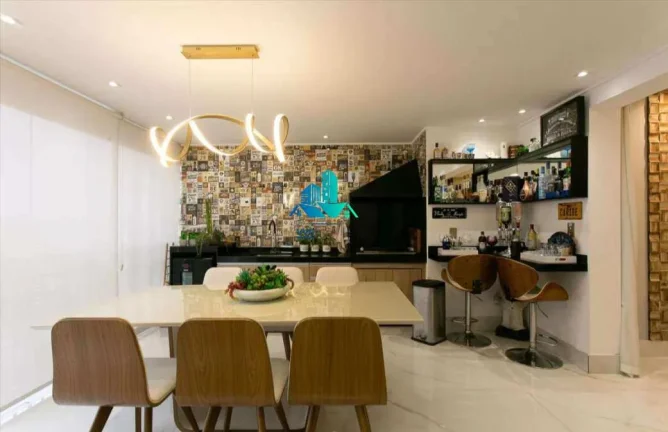 Imagem Apartamento de Alto Padrão com Espaços Amplos e Iluminação Natural