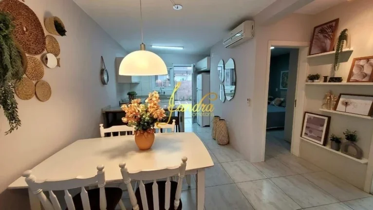 Imagem Casa Hermosa com dois dormitórios e Jacuzzi