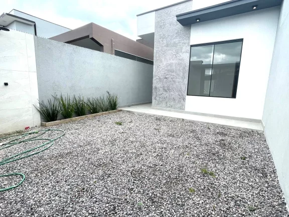 Imagem Casa térrea á venda 2 suítes, R$ 410 mil, Golfinho, Caraguatatuba-SP
