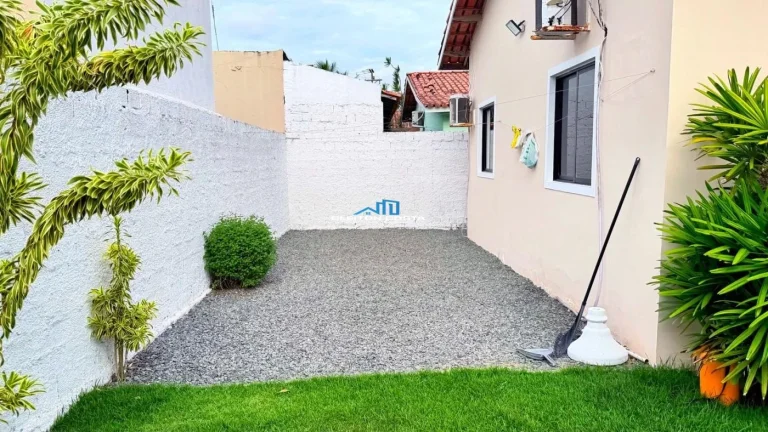 Imagem Casa para Locação em Feira de Santana, SIM, 3 dormitórios, 1 suíte, 2 banheiros, 2 vagas
