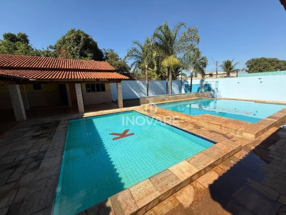 Imagem Casa com 3 dormitórios para alugar, 400 m² por R$ 4.150,00/mês - Setor Paranaíba - Itumbiara/GO