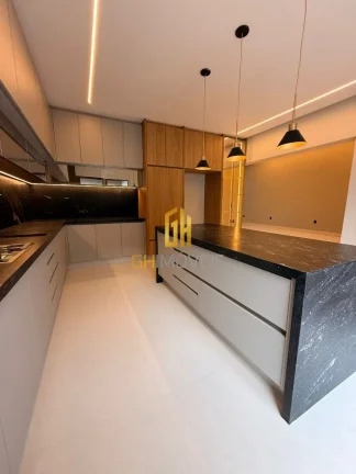 Imagem Casa com 3 quartos no Setor Três Marias, em terreno com 300m² com 195m² de área construída poss...
