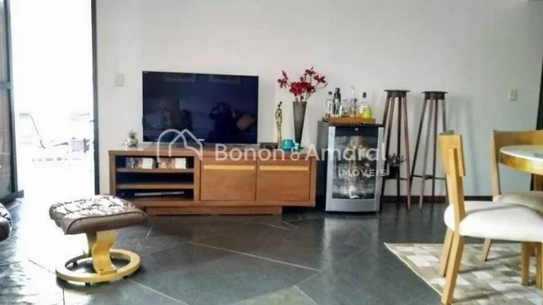 Imagem Apartamento à venda, 160m², 3 quartos, no Cambuí

Ótimo apartamento em bairro nobre, próximo a ...