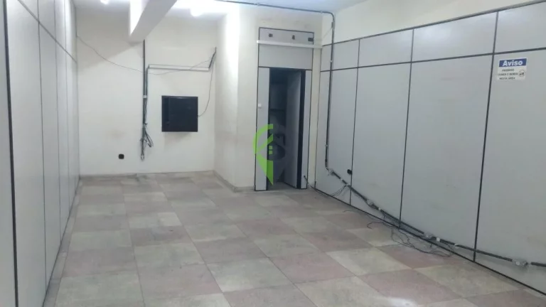Imagem Prédio Comercial no Centro de Santos, com 2 amplos pavimentos para locação2º piso: Recepção, 6 salas, 4 banheiros. As opções de utilizações são enormes