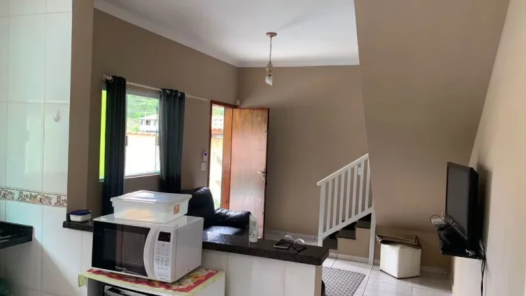 Imagem Sobrado com 3 dormitórios à venda, 174 m² por R$ 800.000,00 - Balneário São João Batista II - Peruíbe/SP