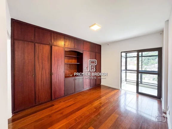 Imagem Apartamento com 3 dormitórios à venda, 119 m² por R$ 700.000,00 - Várzea - Teresópolis/RJ
