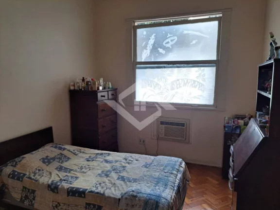 Imagem Apartamento de 3 Quartos para Venda em Copacabana com 120 m²