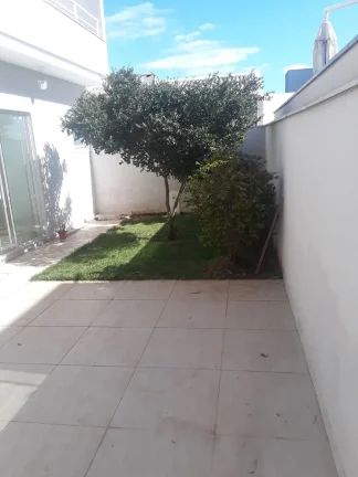Imagem Imóvel de alto padrão: Casa em condomínio à venda em Sorocaba-SP, Ibiti Royal Park, 3 quartos, 3 suítes, 3 salas, 4 banheiros, 4 vagas, 244m².