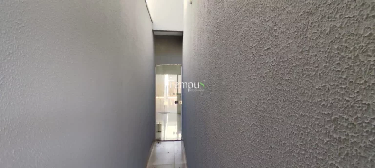 Imagem Casa Nova, com 3 Suítes, área gourmet com Churrasqueira, em Jardim Atlântico, Goiânia/GO