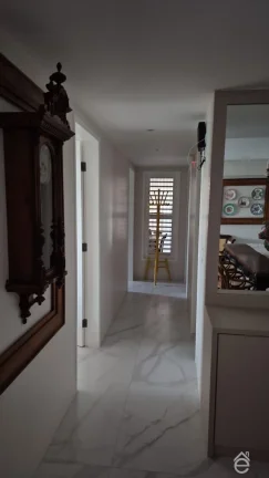 Imagem Apartamento à venda na Ponta Verde, 3 suítes sendo 1 closet, 2 vagas, 148m2