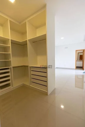 Imagem Casa com quintal e 3 dormitórios à venda, 170 m² por R$ 1.290.000 - Condomínio Residencial Viena - Indaiatuba/SP