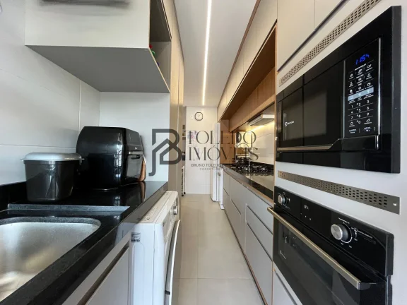 Imagem Apartamento 3 Dormitórios com suítes no bairro Canto do Forte - Praia Grande