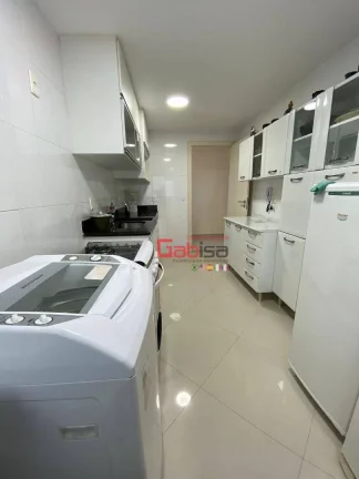 Imagem Apartamento com 2 dormitórios à venda, 95 m² por R$ 750.000,00 - Braga - Cabo Frio/RJ