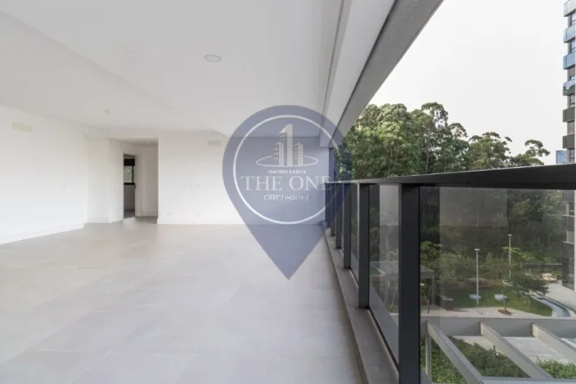 Imagem Apartamento de Luxo com 2 Suítes e 2 Vagas no Jardim Fonte do Morumbi, São Paulo-SP! Venha Conferir!
