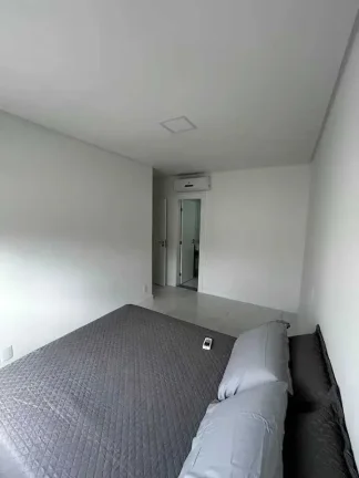 Imagem Apartamento com 2 dormitórios sendo 1 suíte e 1 vaga de garagem em Governador Celso Ramos/SC