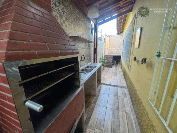 Imagem Casa com 2 dormitórios à venda, 71 m² por R$ 585.000,00 - Vilamar - Praia Grande/SP