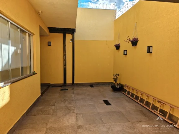 Imagem Casa térrea moderna à venda com lazer completo no Bairro Rita Vieira