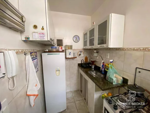 Imagem Apartamento à venda, 31 m² por R$ 240.000,00 - Várzea - Teresópolis/RJ