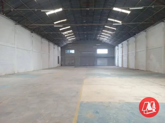 Imagem Formidável Pavilhão para alugar, 1070 m² por R$ 18.600/mês - São João - Porto Alegre/RS