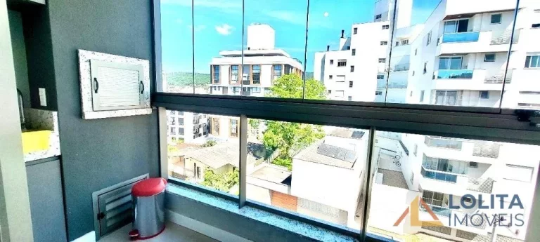 Imagem Apartamento à venda novo e mobiliado, com 2 quartos na Carvoeira, Florianópolis/SC.