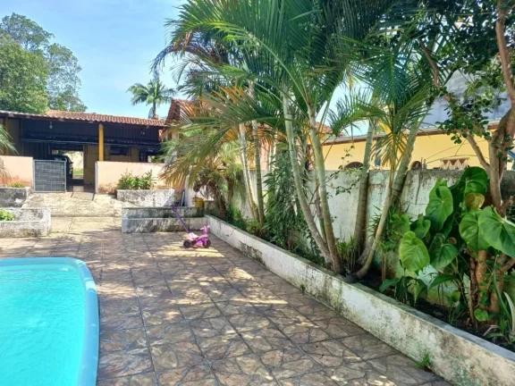 Imagem Chácara com 3 dormitórios à venda, 807 m² por R$ 650.000,00 - Ipelândia - Suzano/SP