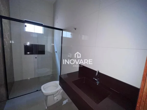 Imagem Casa com 3 dormitórios à venda por R$ 350.000,00 - Setor Planalto - Itumbiara/GO
