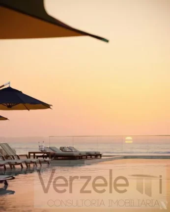 Imagem Frente ao Mar para Venda em Balneário Camboriú / SC no bairro Centro