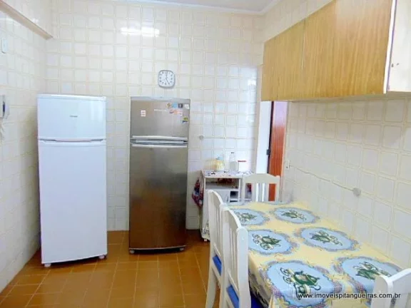 Imagem PITANGUEIRAS- NA CALÇADA DA PRAIA , LOCALIZAÇÃO ESPETACULAR , GARAGEM NO PRÉDIO.
