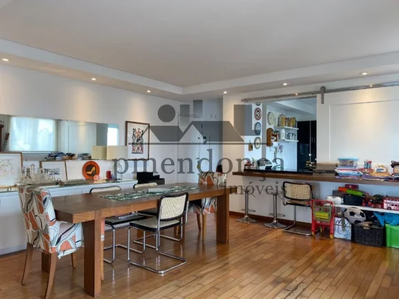 Imagem Cobertura Duplex na Água Branca com 210m², 3 suítes e 3 vagas.