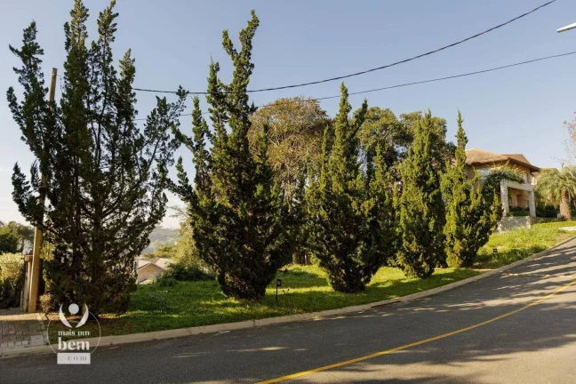 Imagem More junto á natureza! Terreno de 777 m² em condomínio a poucos passos do Parque Tingui, à venda por R$ 2.190.000 - São João - Curitiba/PR