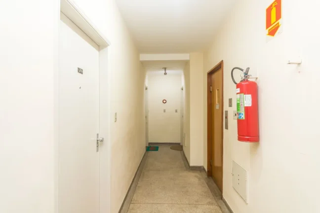 Imagem Apartamento 38M² Reformado, 1Q, 1 Banheiro, 2 Vagas, Playground.