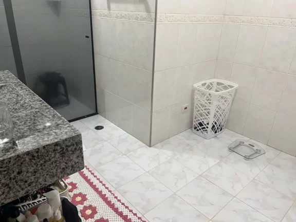 Imagem Sobrado com 3 dormitórios à venda, 840 m² por R$ 1.680.000,00 - Vila Romanópolis - Ferraz de Vasconcelos/SP