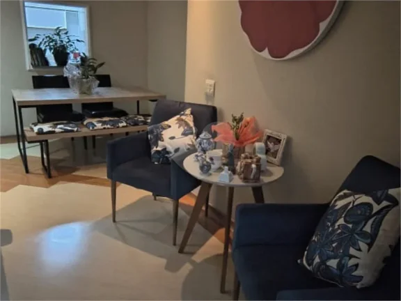 Imagem Apartamento à venda com 3 quartos, sendo 1 suíte, no condomínio Portal Dos Bandeirantes, São Paulo - SP